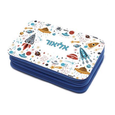 קלמר עם ציוד חלל